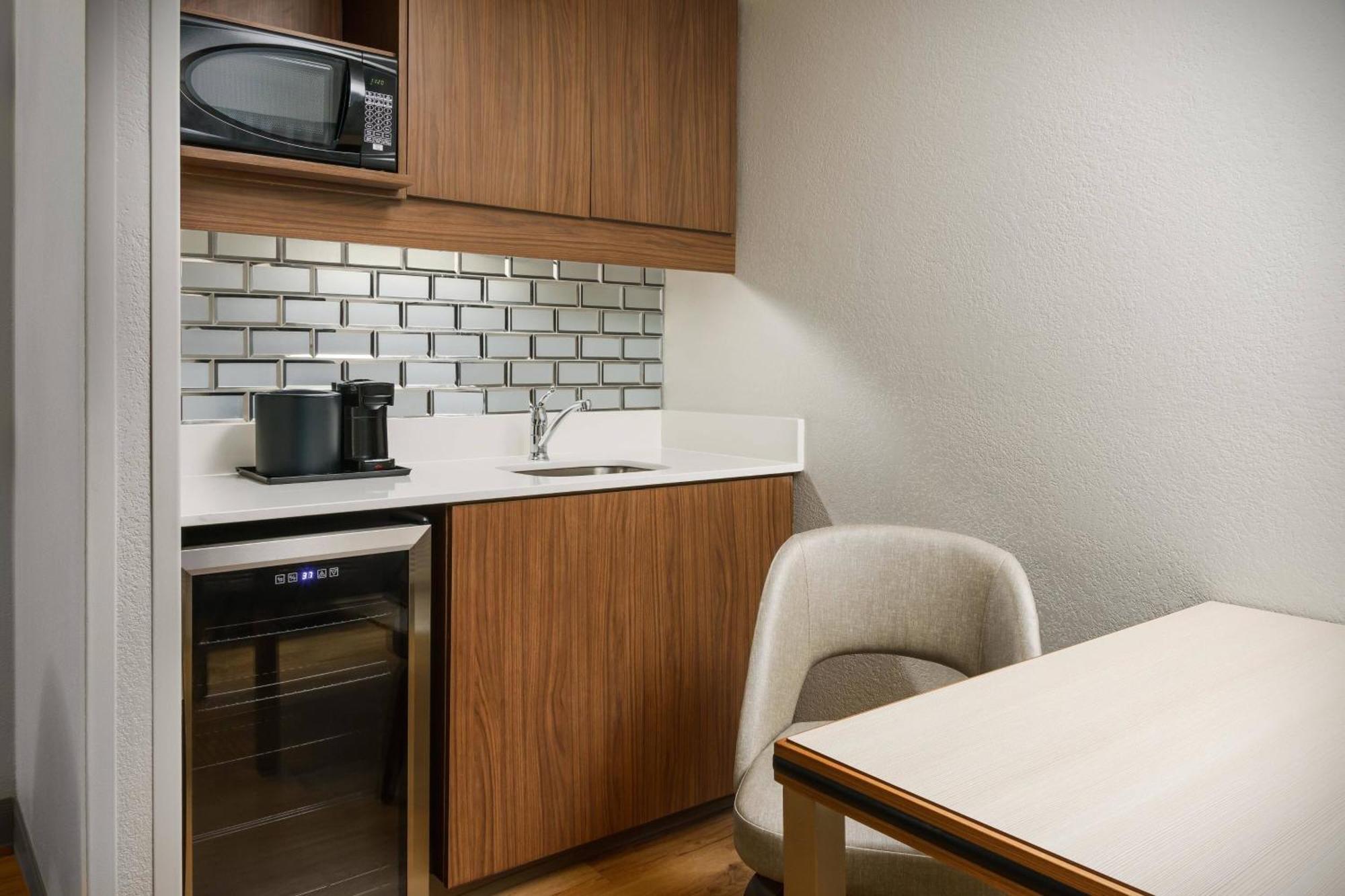 Courtyard By Marriott Orlando Lake Buena Vista At Vista Centre Zewnętrze zdjęcie