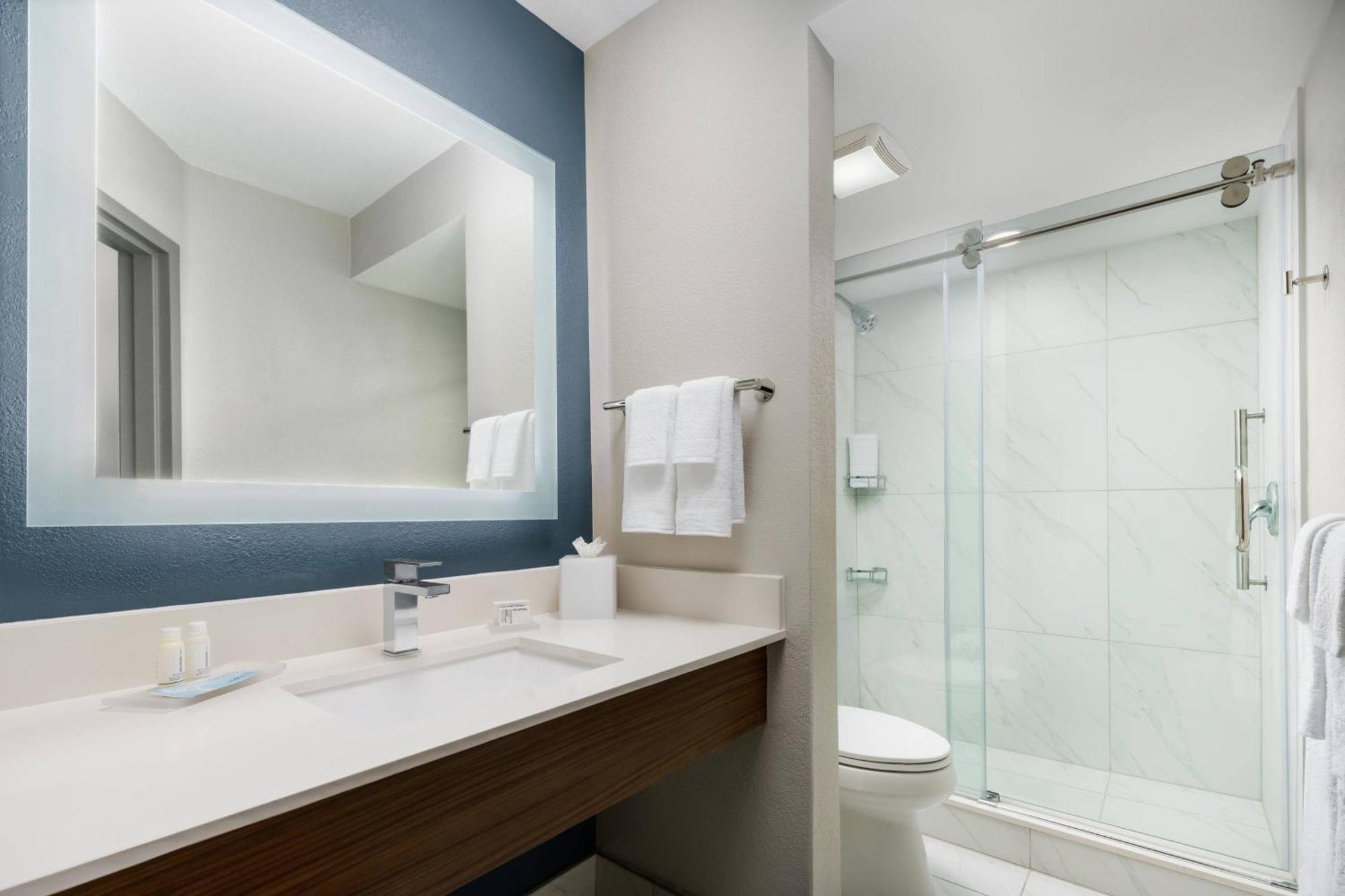 Courtyard By Marriott Orlando Lake Buena Vista At Vista Centre Zewnętrze zdjęcie
